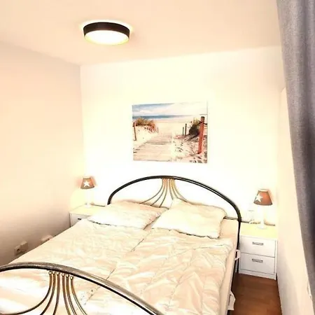 Haus-hanseatic-wohnung-4-19 Apartment